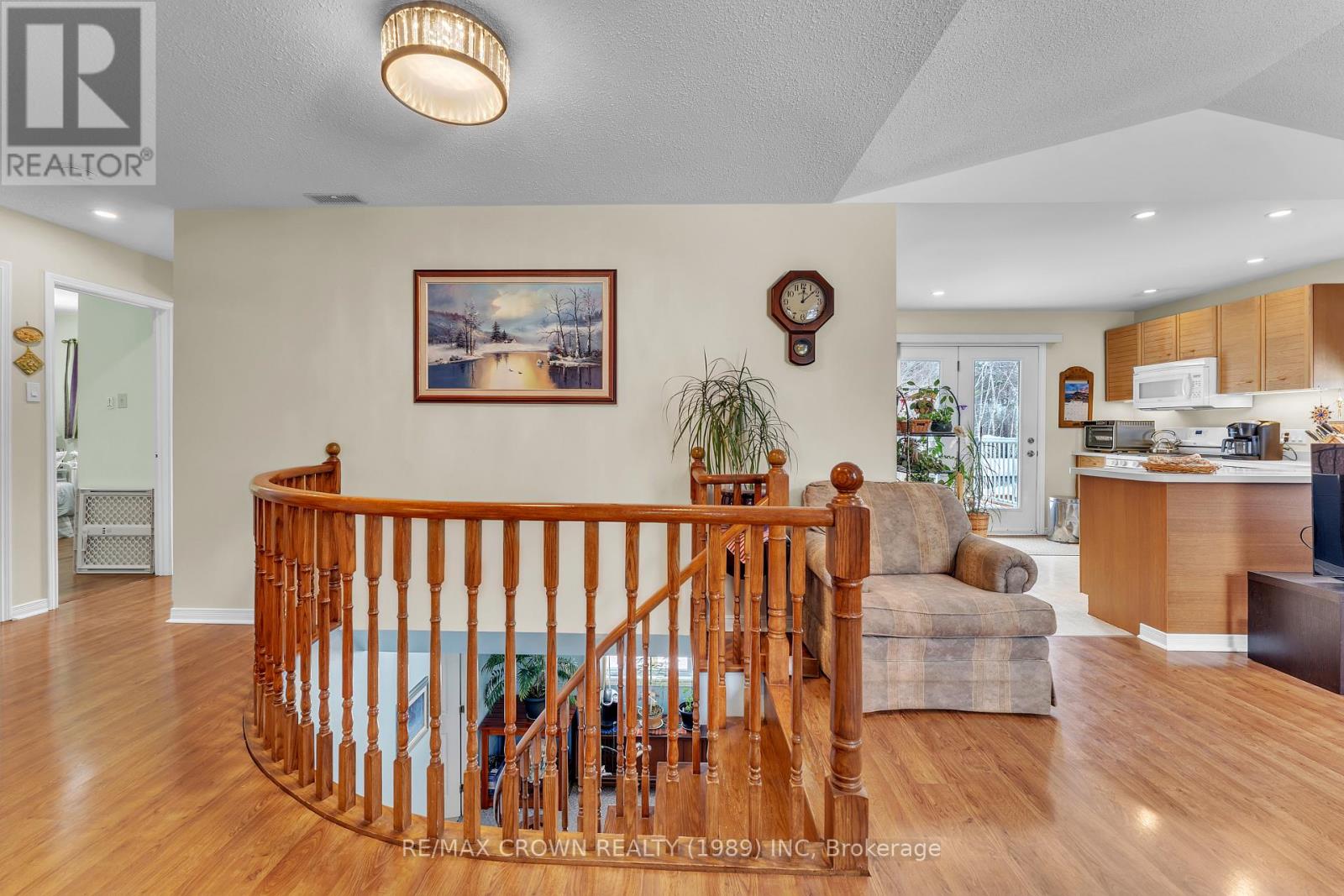 32 Edgar Street, Sundridge, Ontario  P0A 1Z0 - Photo 6 - X12834144