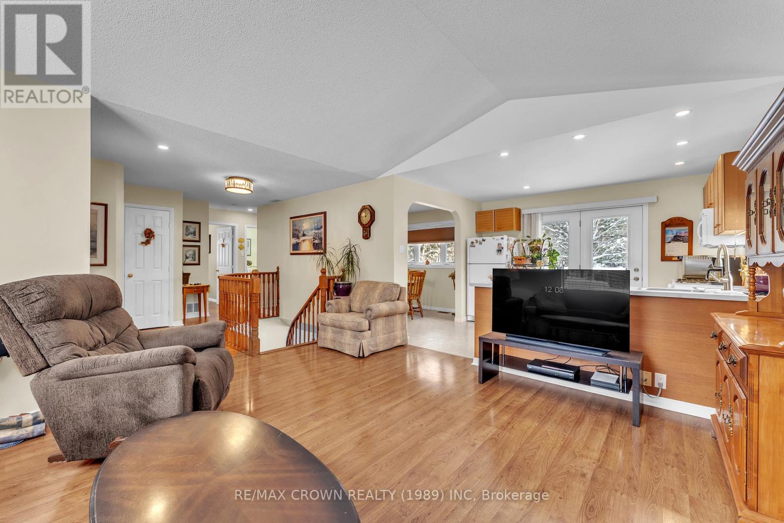 32 Edgar Street, Sundridge, Ontario  P0A 1Z0 - Photo 7 - X12834144