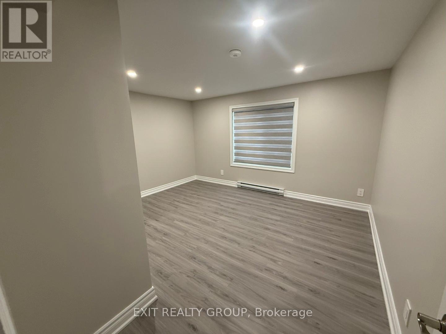 B - 26 Athabaska Drive, Belleville (Thurlow Ward), Ontario  K8N 0T2 - Photo 13 - X12612414