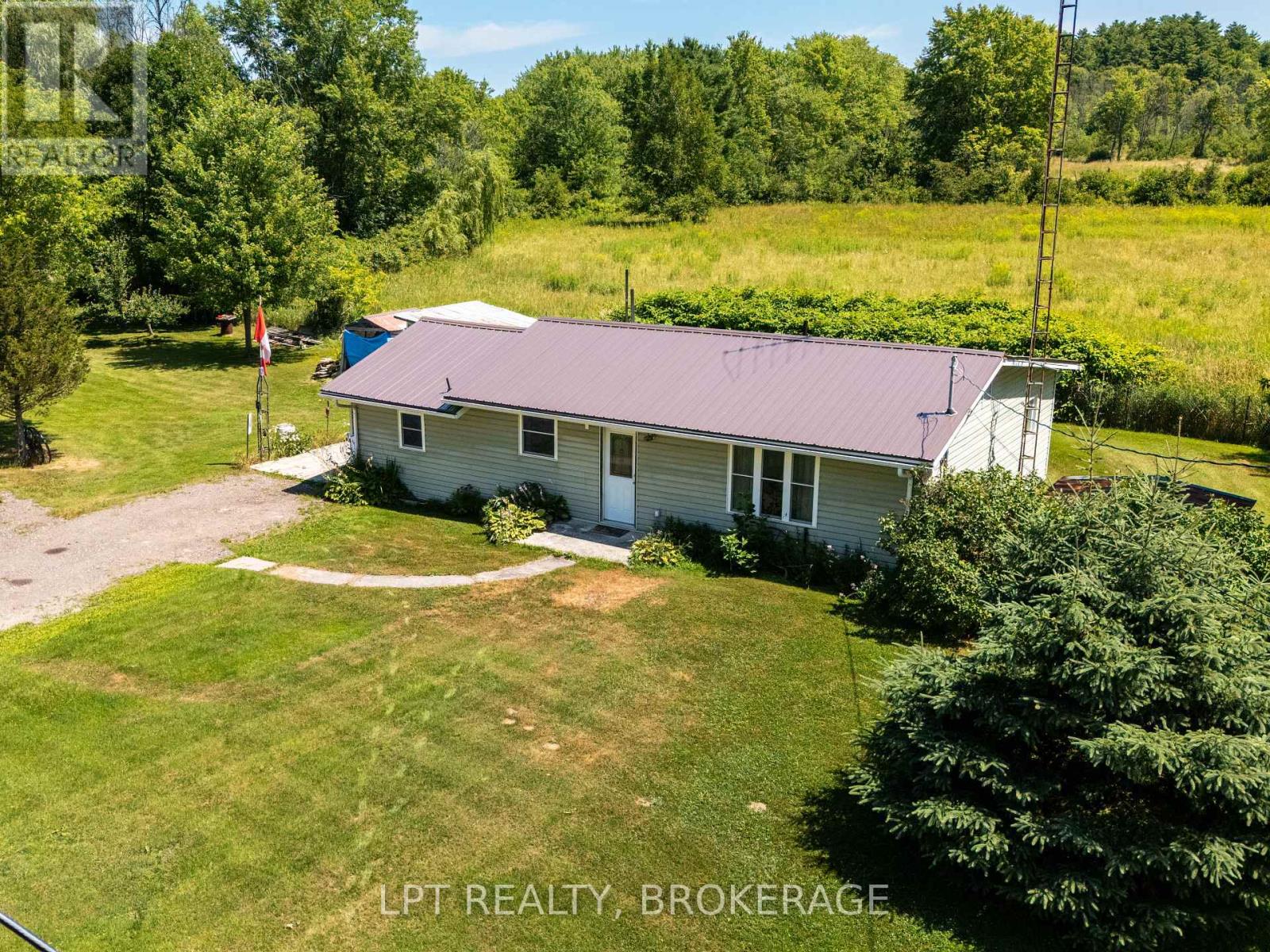 743 Highway 15, Rr#2 Highway, Rideau Lakes, Ontario  K0E 1N0 - Photo 4 - X12438097