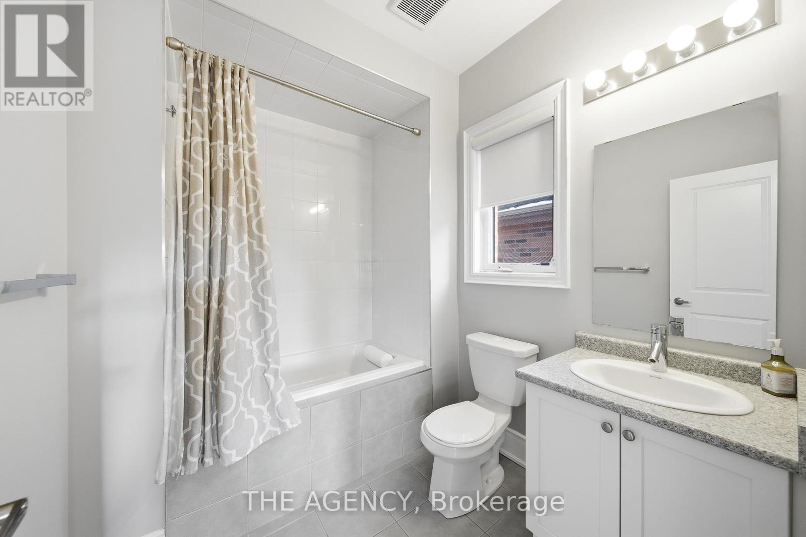 11 Coastal Trail, King, Ontario  L7B 0A5 - Photo 40 - N12833214