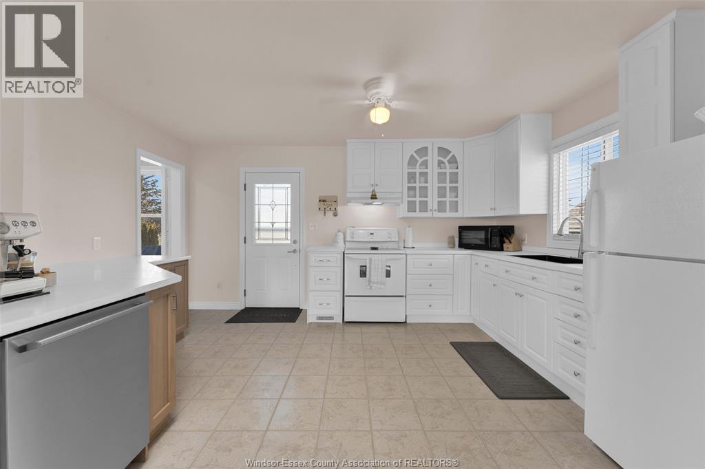 9872 9th Concession Road, Essex, Ontario  N8M 2X5 - Photo 14 - 26004309