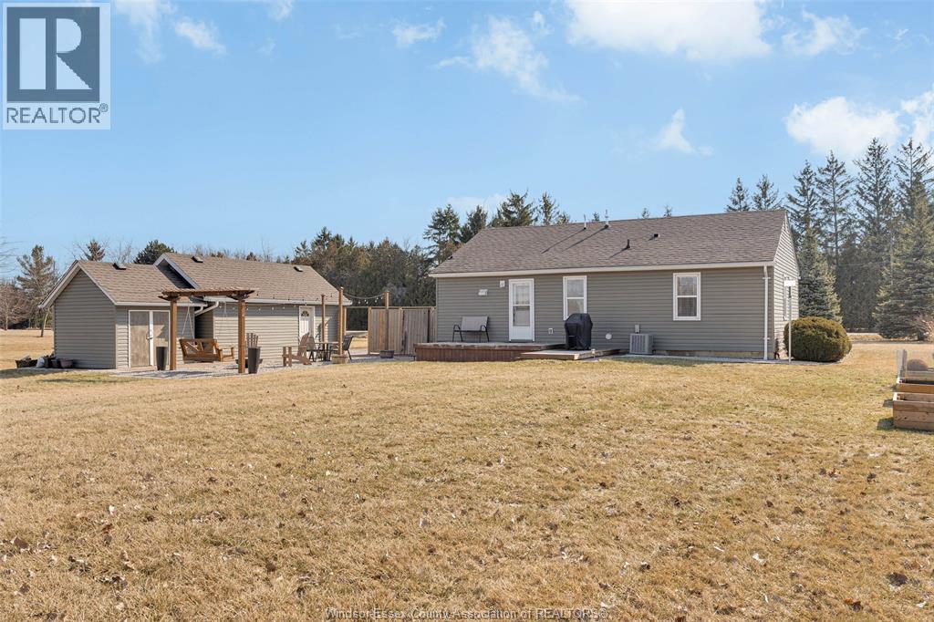 9872 9th Concession Road, Essex, Ontario  N8M 2X5 - Photo 26 - 26004309