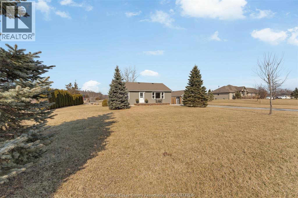 9872 9th Concession Road, Essex, Ontario  N8M 2X5 - Photo 4 - 26004309