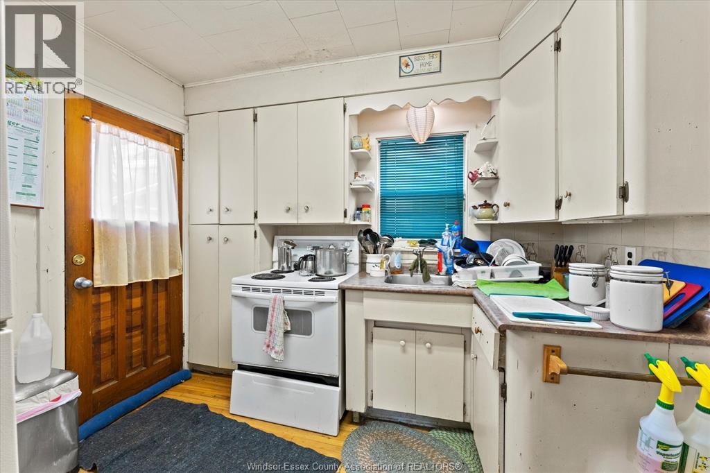 1567 Dougall Avenue, Windsor, Ontario  N8X 1S2 - Photo 10 - 26004296