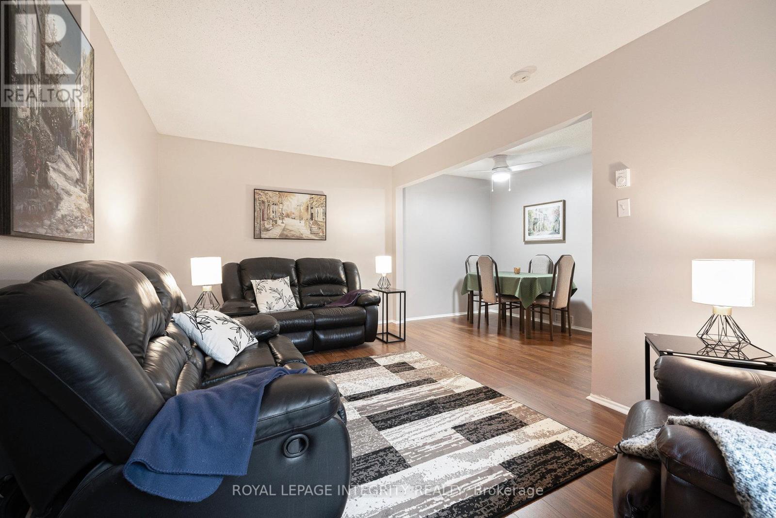 142 Salter Crescent, Ottawa, Ontario  K2K 1Y8 - Photo 10 - X12475407