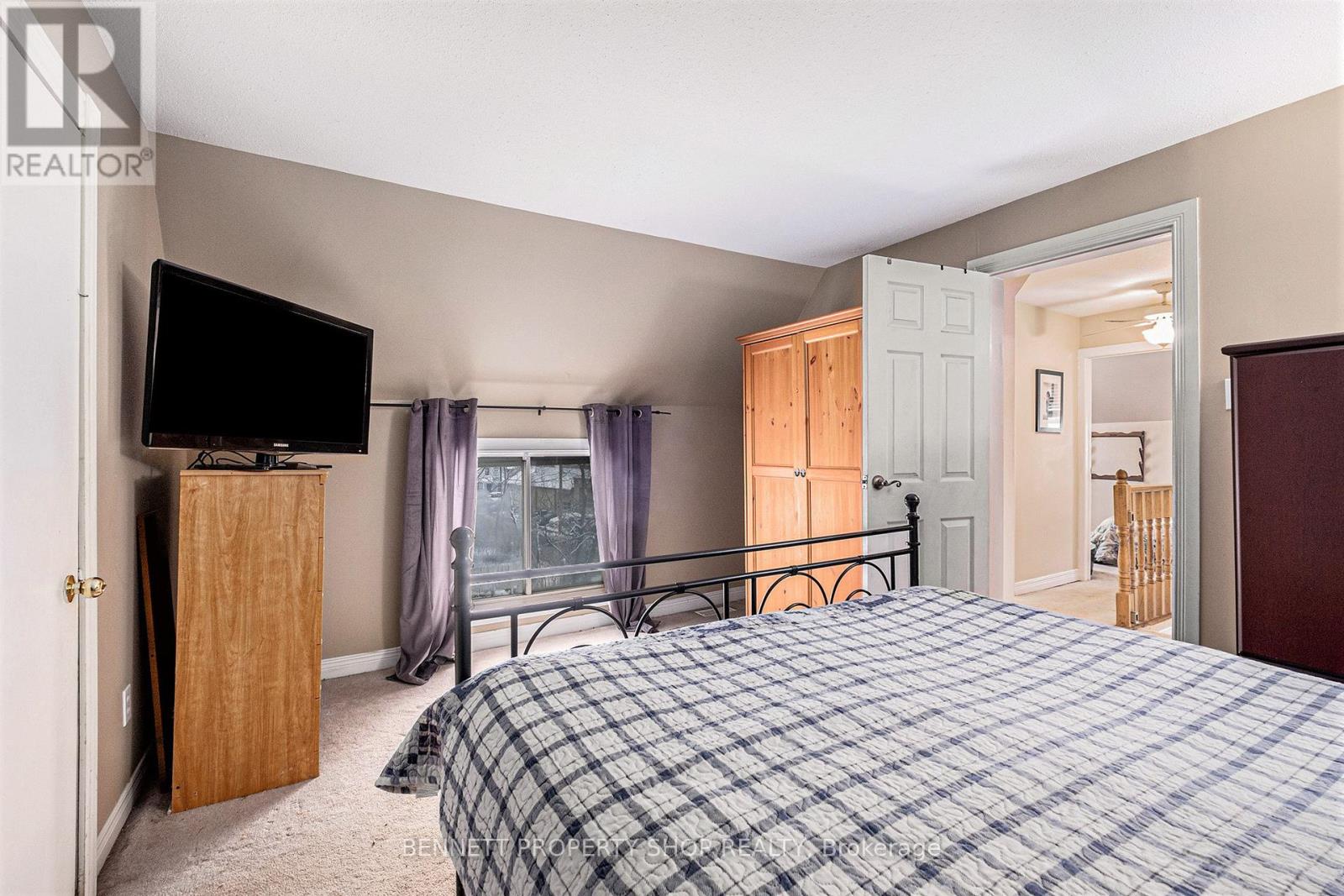 1134 O'grady Street, Ottawa, Ontario  K4M 1J3 - Photo 11 - X12540928