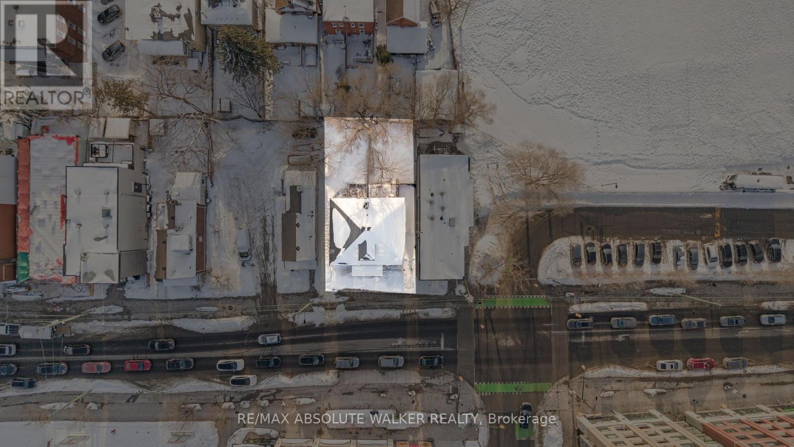 166/168 Main Street, Ottawa, Ontario  K1S 1C2 - Photo 2 - X12826684