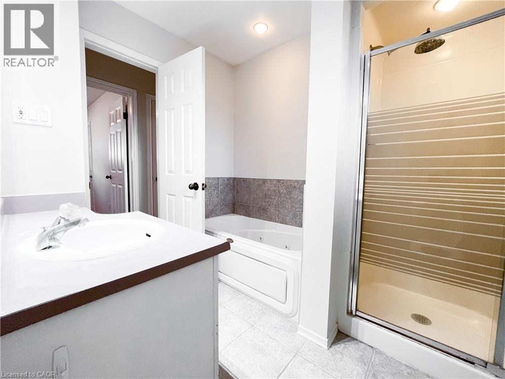 514 Fallingbrook Drive Unit# Upper, Waterloo, Ontario  N2L 4N3 - Photo 10 - 40808679