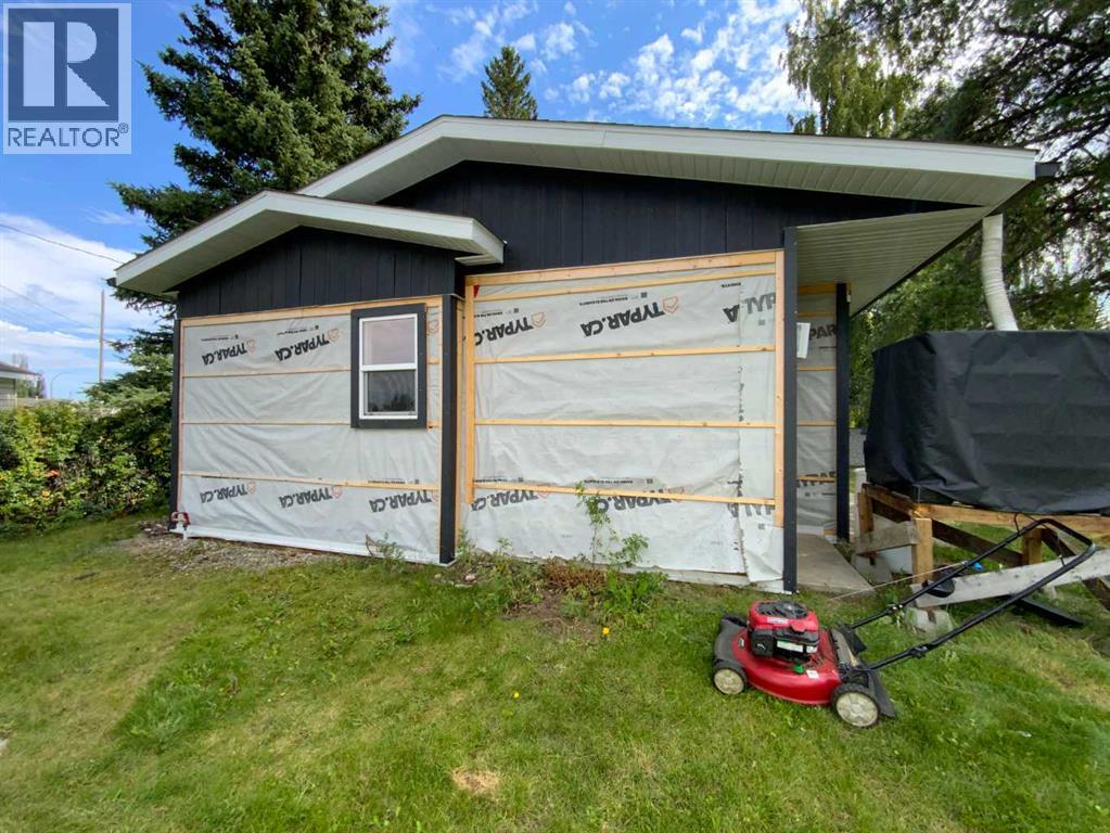 23 Mobile Drive Ne, Three Hills, Alberta  T0M 2A0 - Photo 29 - A2283832