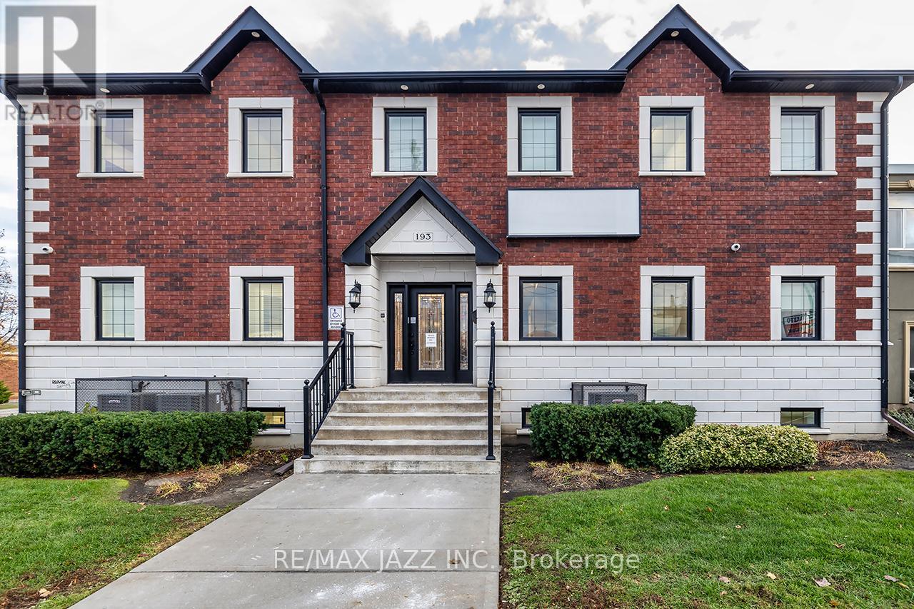 193 King Street E, Oshawa (Central), Ontario  L1H 1C2 - Photo 1 - E12834240
