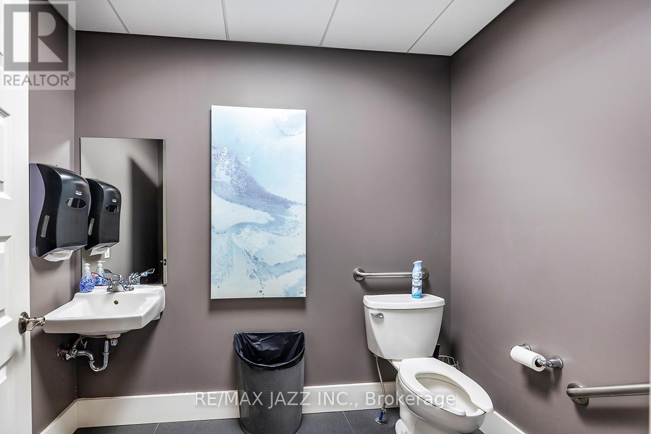 193 King Street E, Oshawa (Central), Ontario  L1H 1C2 - Photo 12 - E12834240