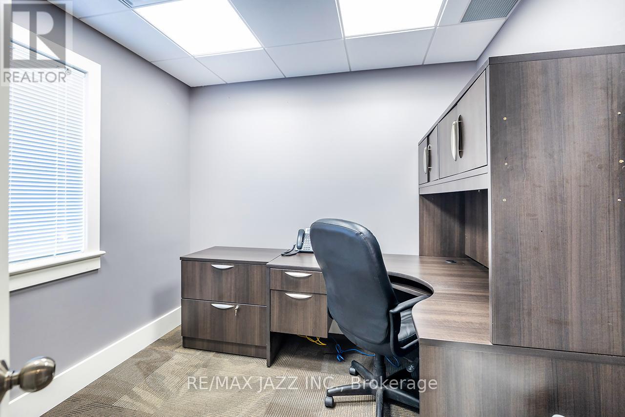 193 King Street E, Oshawa (Central), Ontario  L1H 1C2 - Photo 15 - E12834240