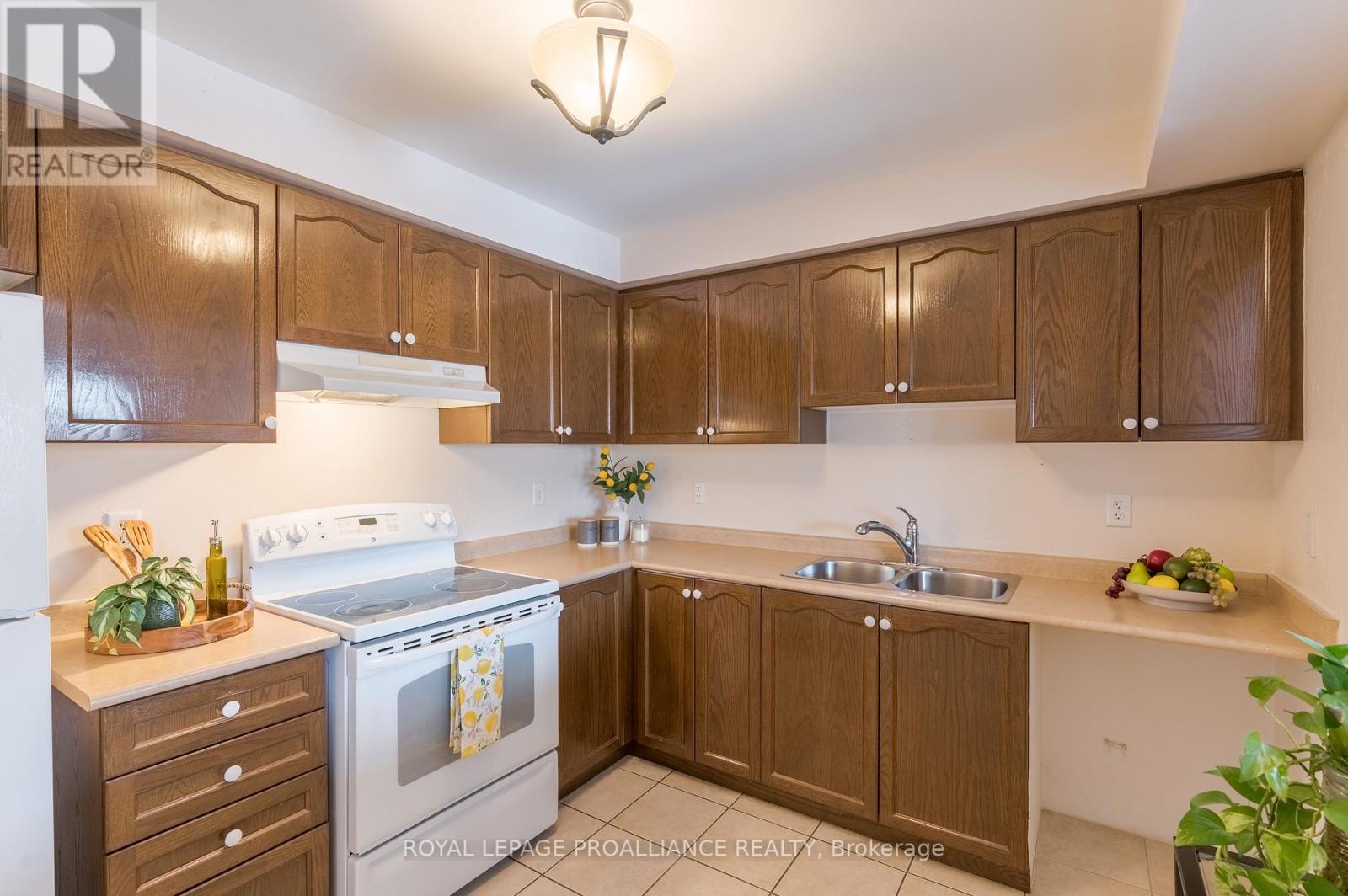 56 Toscana Drive, Whitby (Taunton North), Ontario  L1R 3N7 - Photo 16 - E12834438