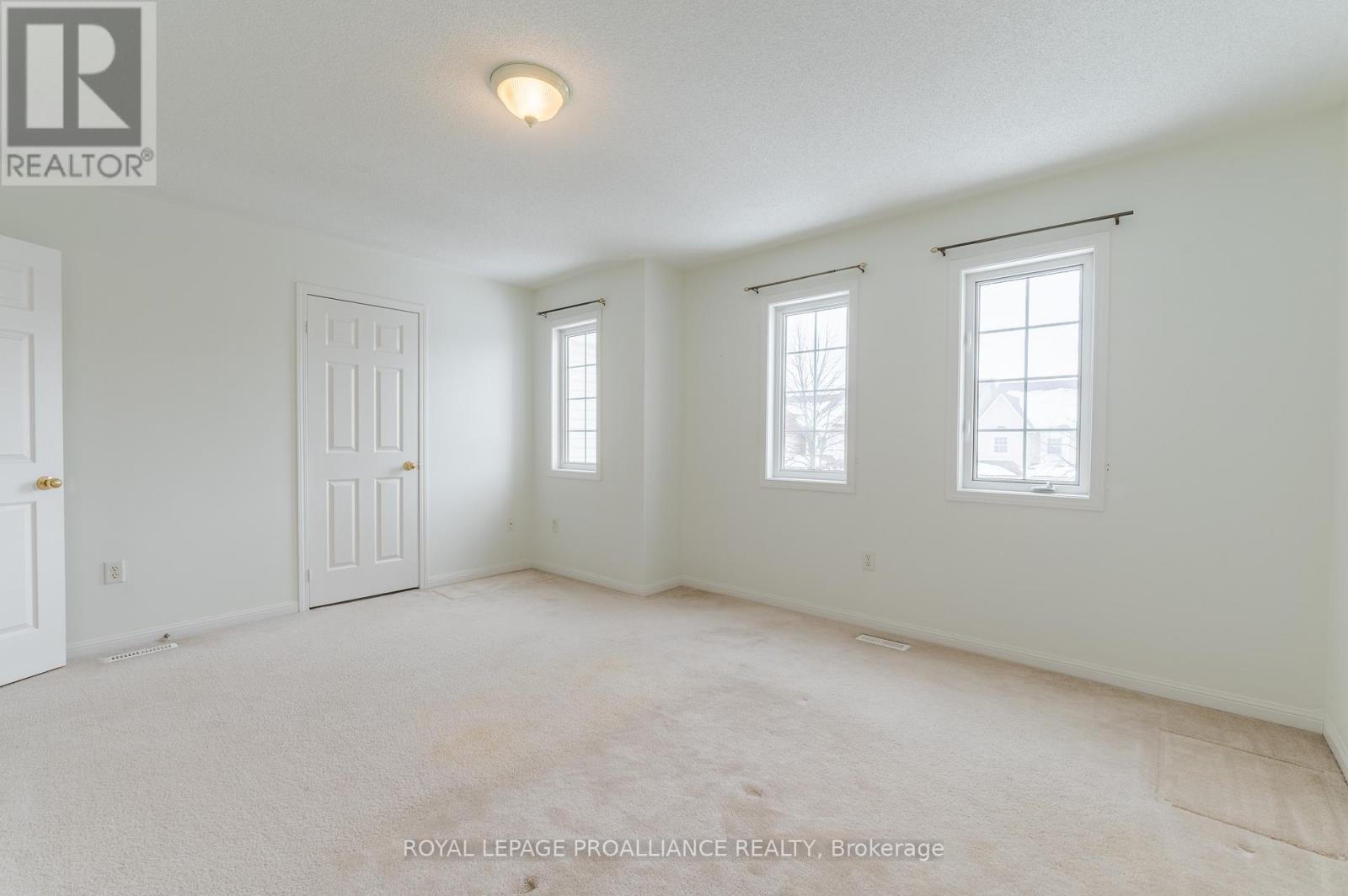 56 Toscana Drive, Whitby (Taunton North), Ontario  L1R 3N7 - Photo 28 - E12834438