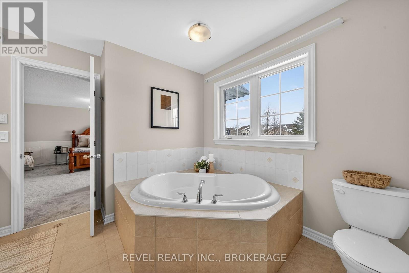 1015 Bluffwood Avenue, Kingston (Kingston East (Incl Barret Crt)), Ontario  K7K 7K6 - Photo 27 - X12834342