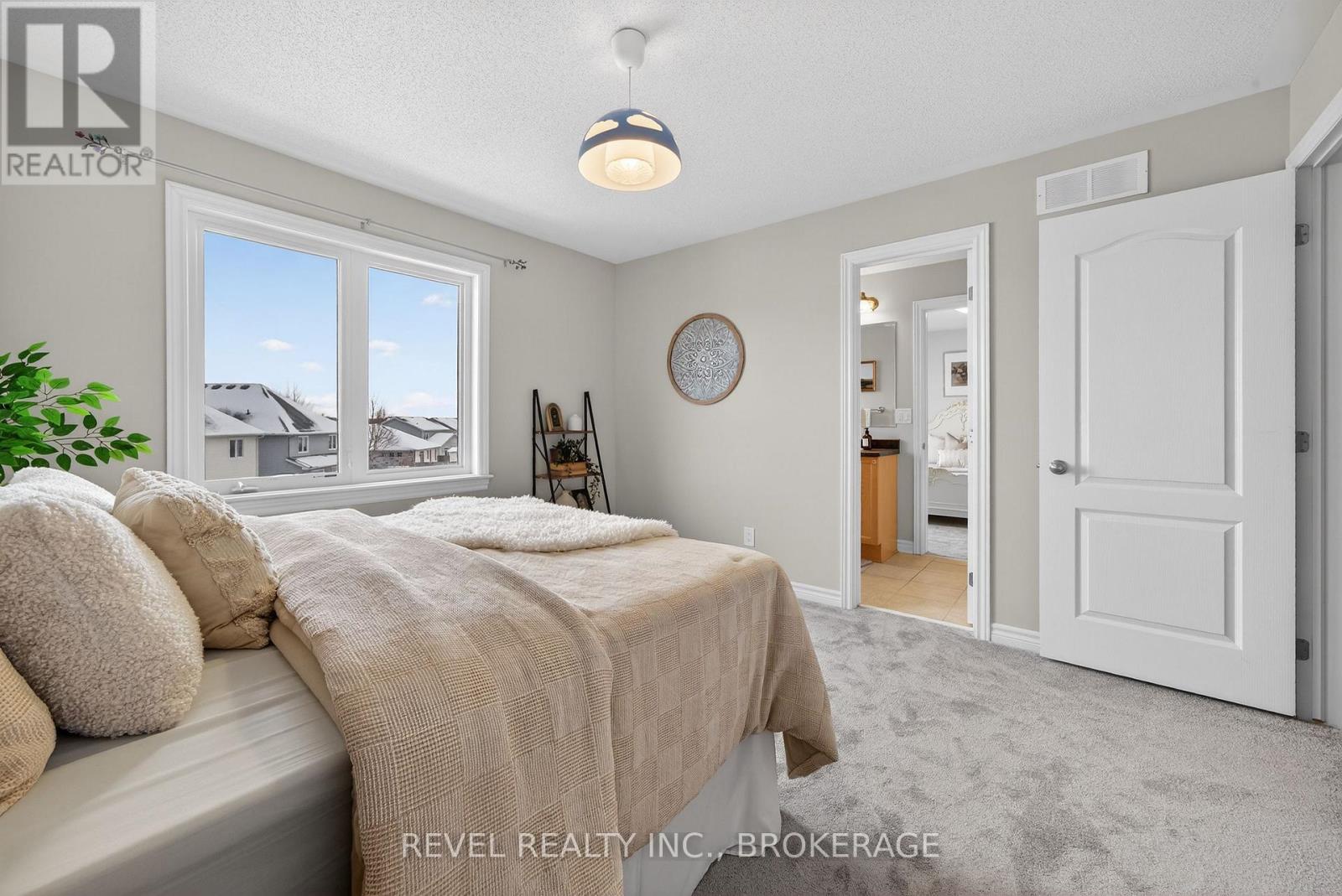 1015 Bluffwood Avenue, Kingston (Kingston East (Incl Barret Crt)), Ontario  K7K 7K6 - Photo 34 - X12834342