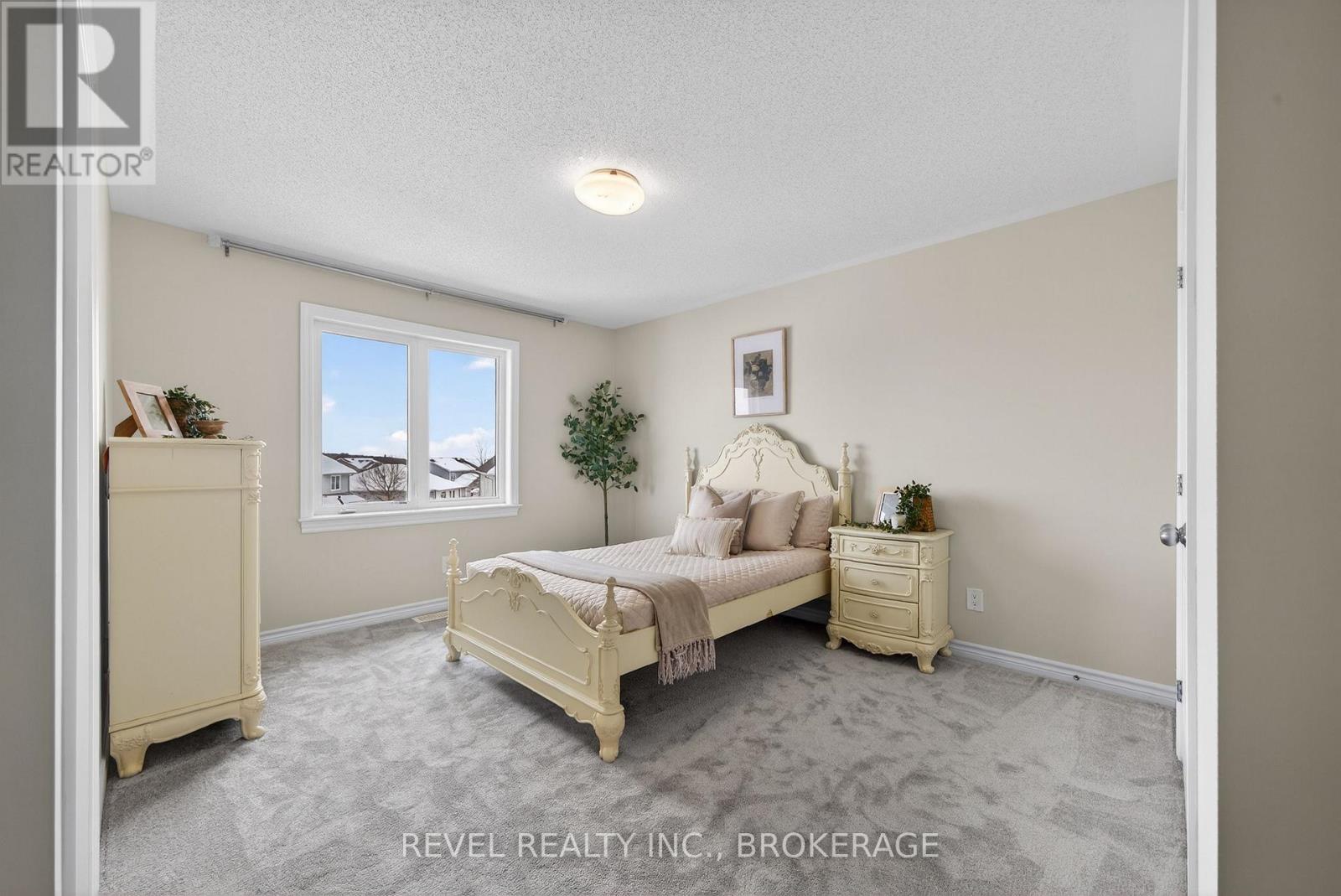 1015 Bluffwood Avenue, Kingston (Kingston East (Incl Barret Crt)), Ontario  K7K 7K6 - Photo 37 - X12834342