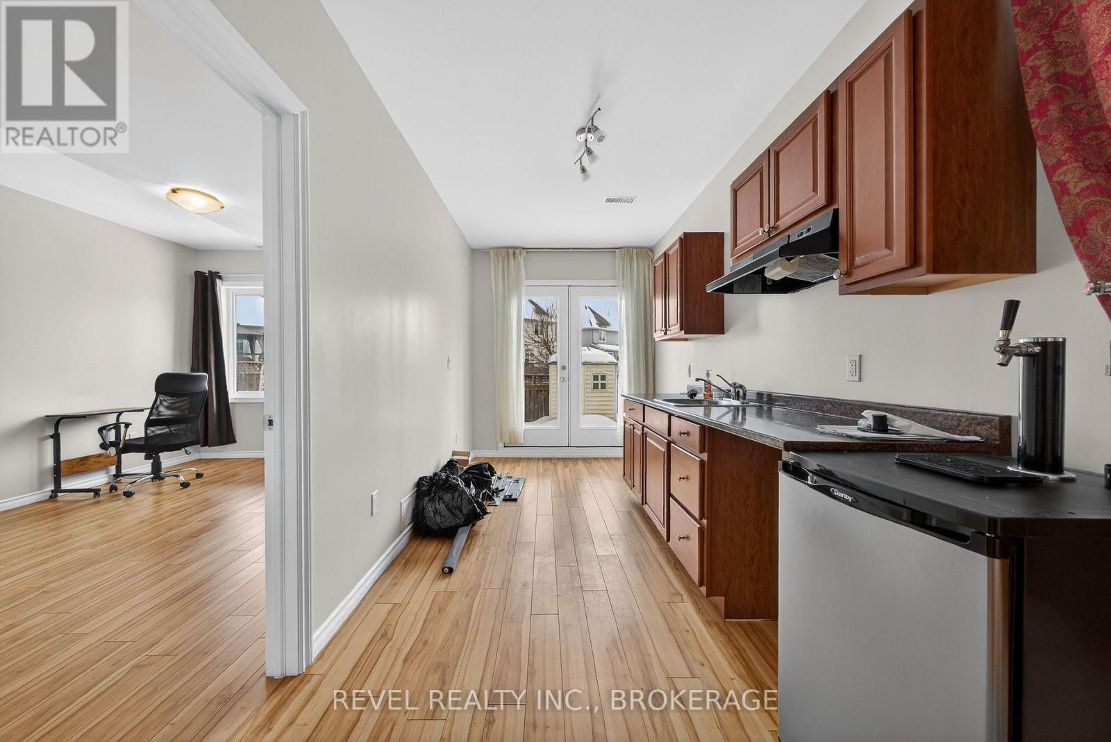 1015 Bluffwood Avenue, Kingston (Kingston East (Incl Barret Crt)), Ontario  K7K 7K6 - Photo 41 - X12834342