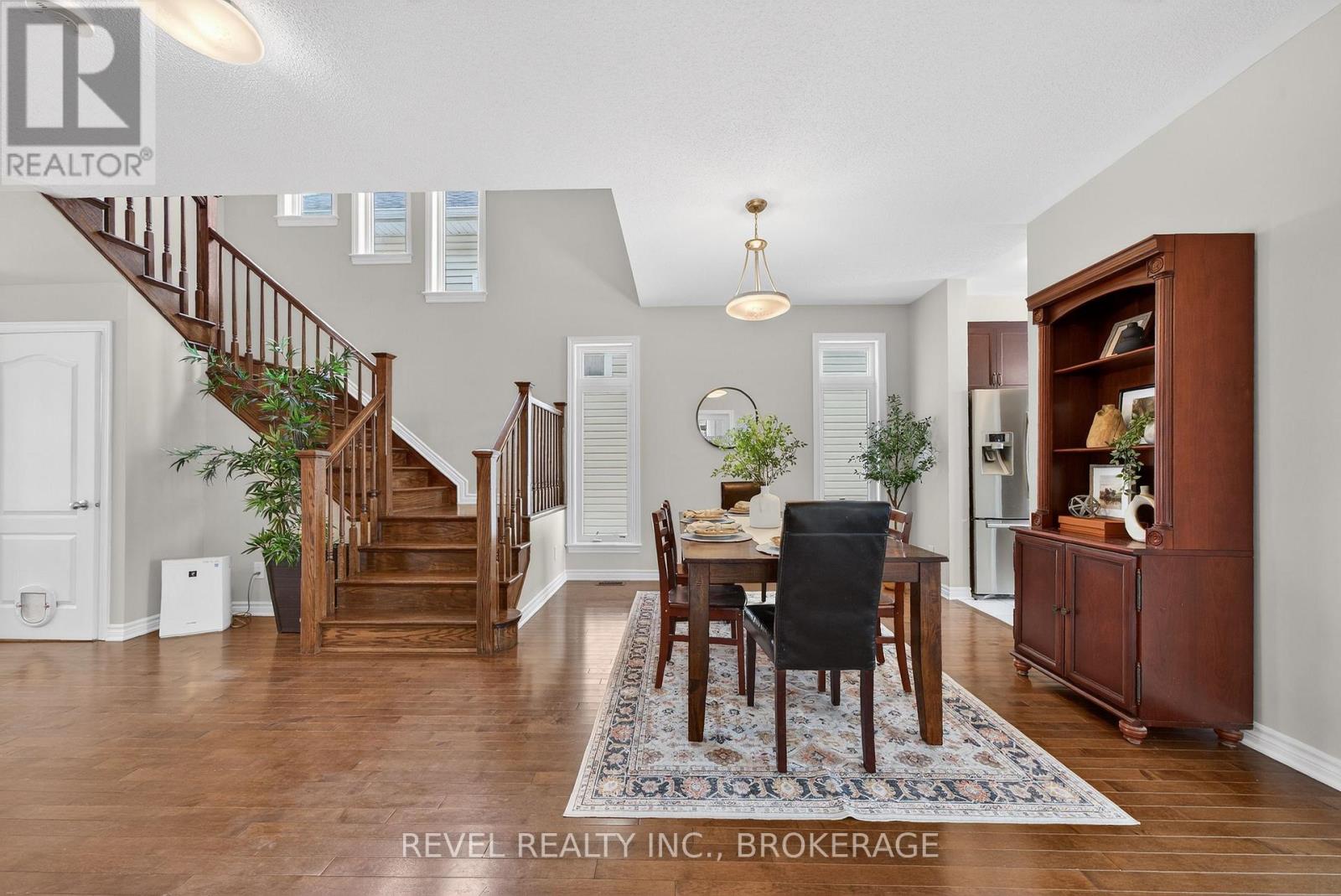 1015 Bluffwood Avenue, Kingston (Kingston East (Incl Barret Crt)), Ontario  K7K 7K6 - Photo 8 - X12834342