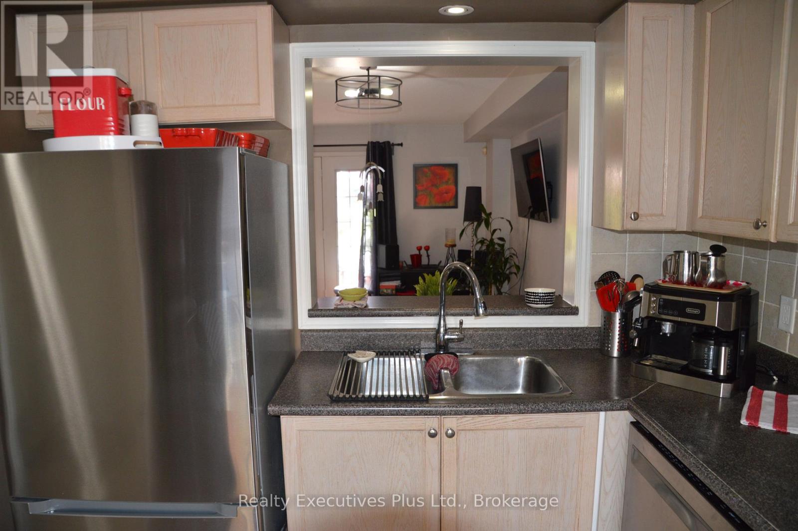 42 - 4200 Kilmer Drive W, Burlington, Ontario  L7M 4Y3 - Photo 10 - W12493672