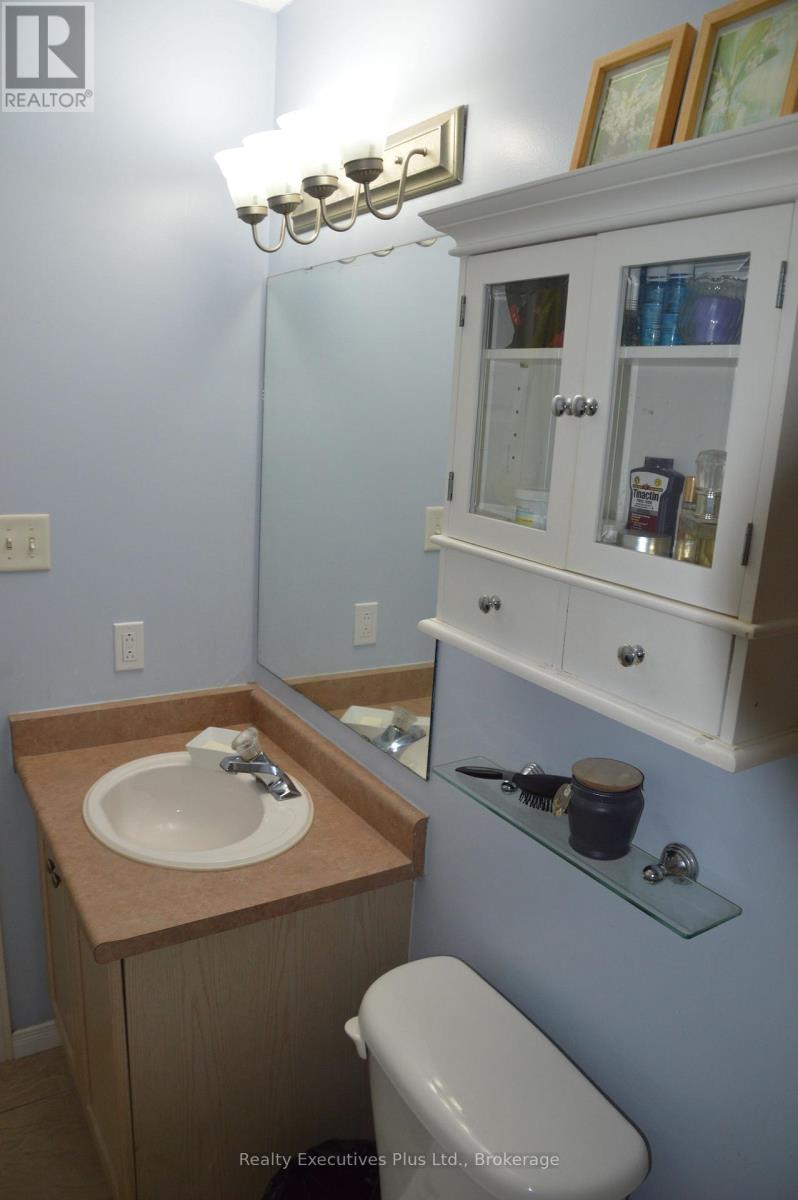 42 - 4200 Kilmer Drive W, Burlington, Ontario  L7M 4Y3 - Photo 30 - W12493672