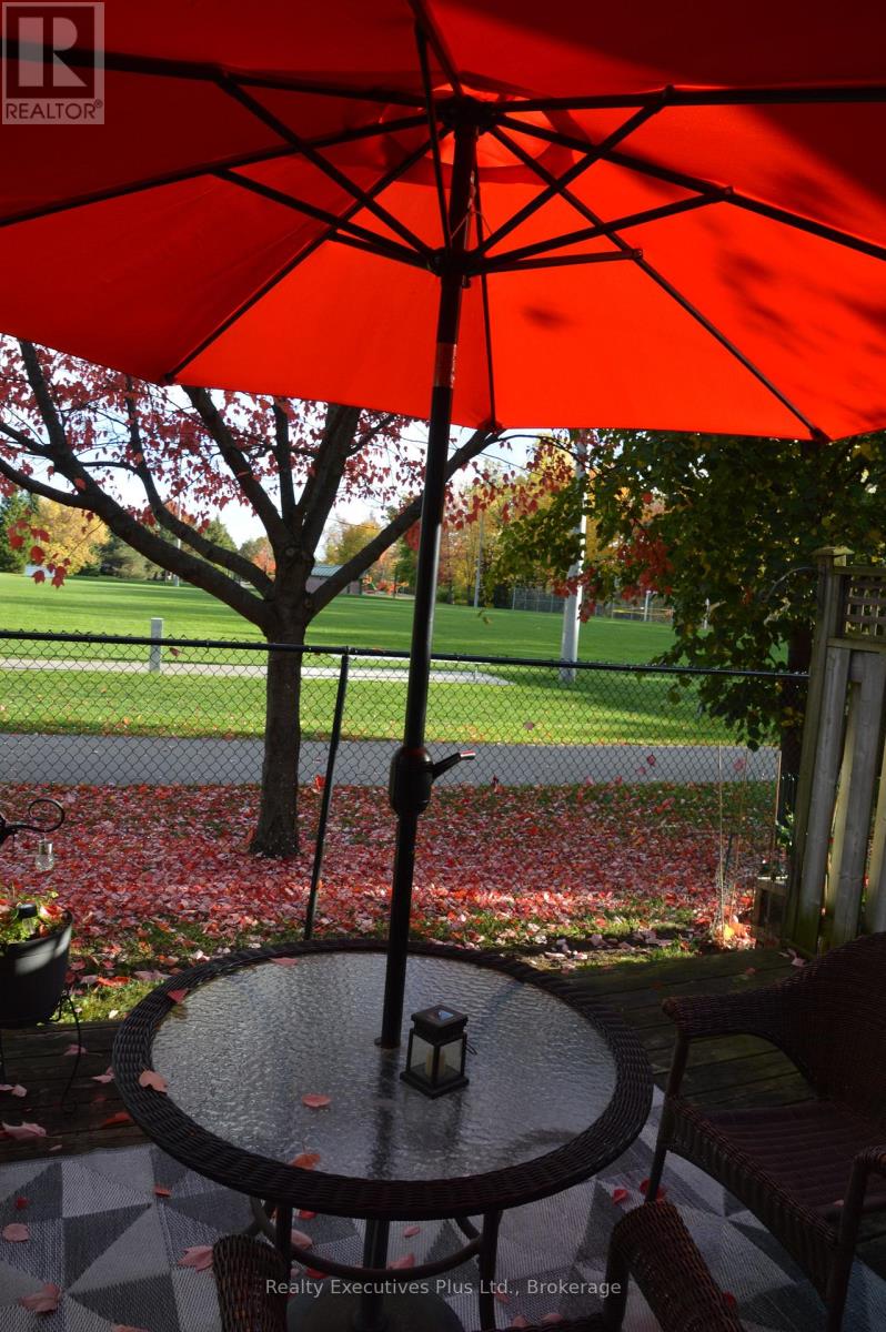 42 - 4200 Kilmer Drive W, Burlington, Ontario  L7M 4Y3 - Photo 37 - W12493672