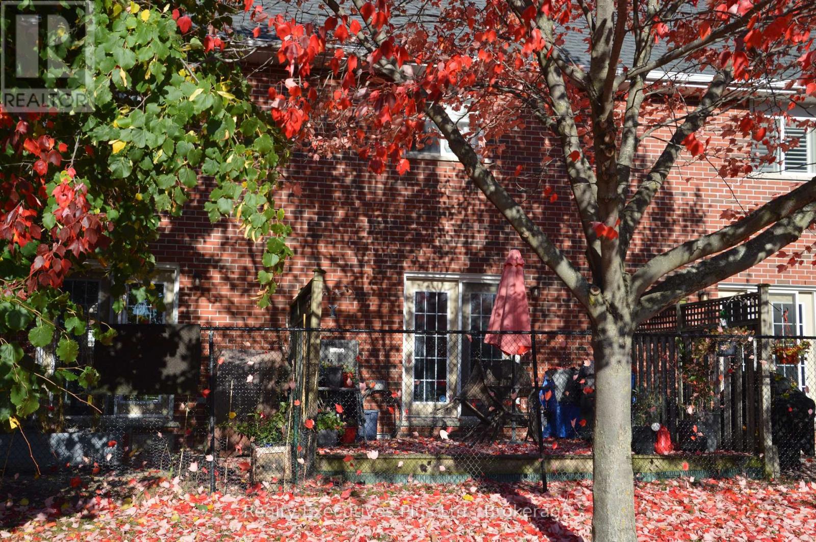 42 - 4200 Kilmer Drive W, Burlington, Ontario  L7M 4Y3 - Photo 38 - W12493672