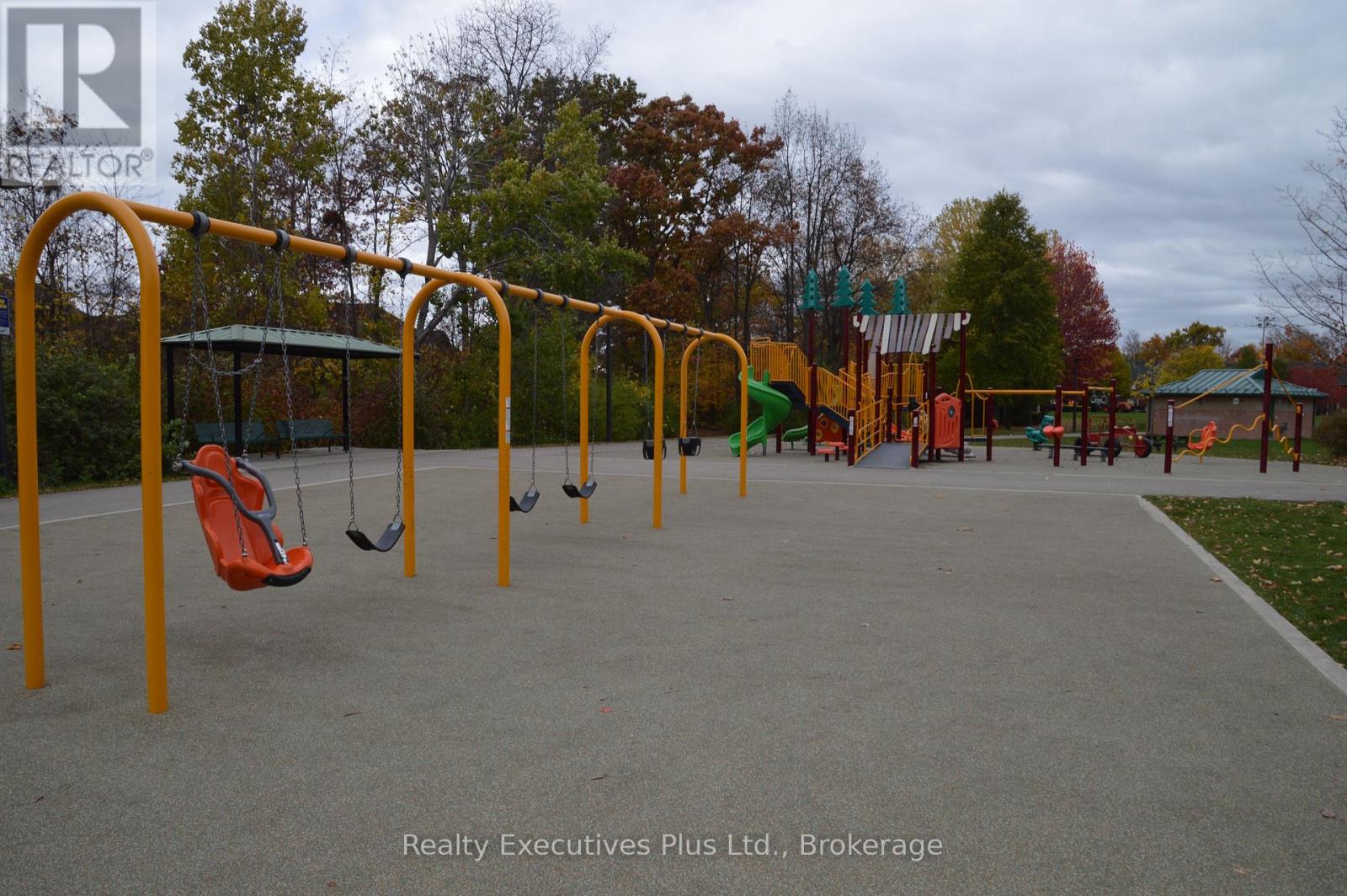 42 - 4200 Kilmer Drive W, Burlington, Ontario  L7M 4Y3 - Photo 41 - W12493672