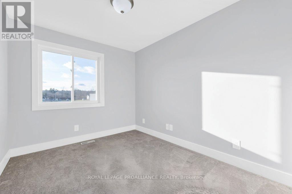7 Brittany Lane, Quinte West (Frankford Ward), Ontario  K0K 2C0 - Photo 19 - X12834124