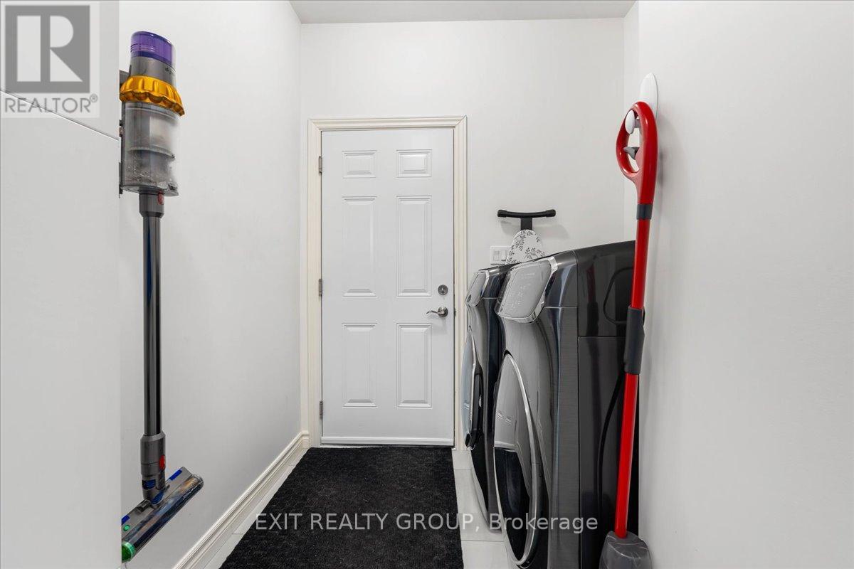 18 Gilbert Crescent, Prince Edward County (Wellington Ward), Ontario  K0K 3L0 - Photo 20 - X12834140