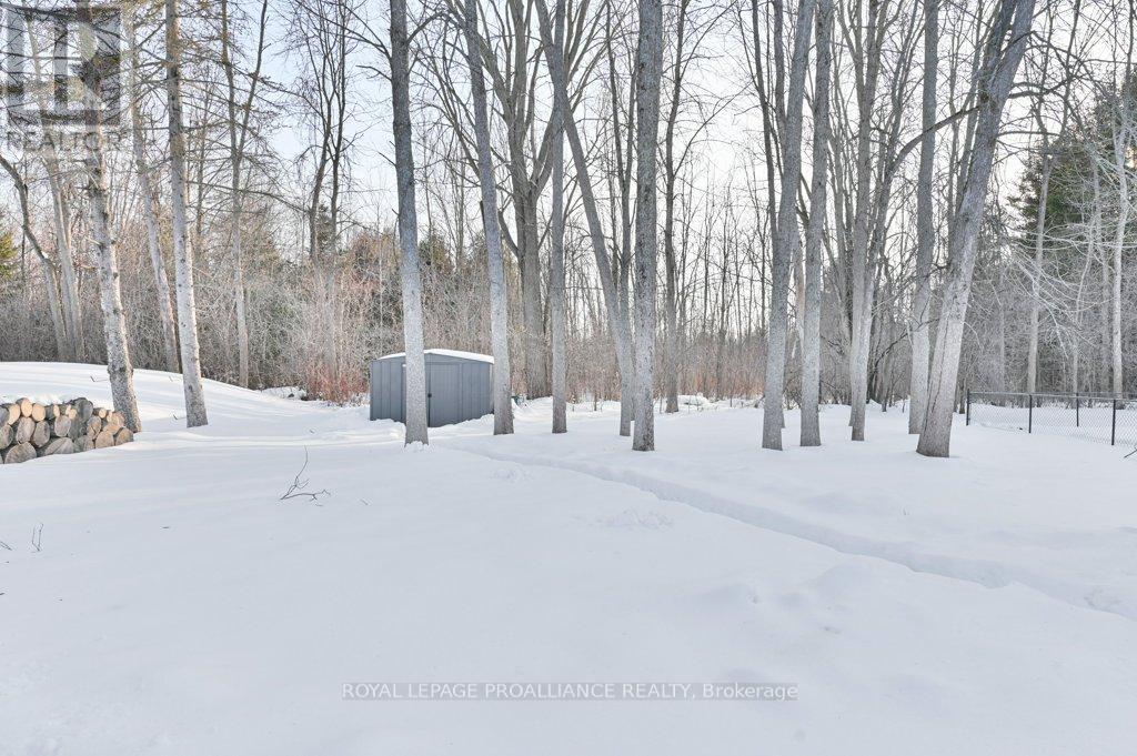 21569 Loyalist Parkway, Prince Edward County (Ameliasburg Ward), Ontario  K0K 1L0 - Photo 32 - X12834254