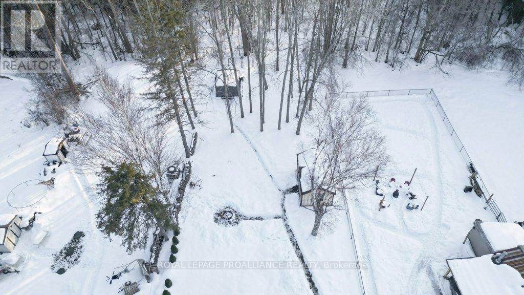 21569 Loyalist Parkway, Prince Edward County (Ameliasburg Ward), Ontario  K0K 1L0 - Photo 45 - X12834254