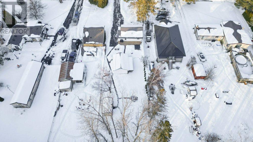 21569 Loyalist Parkway, Prince Edward County (Ameliasburg Ward), Ontario  K0K 1L0 - Photo 47 - X12834254