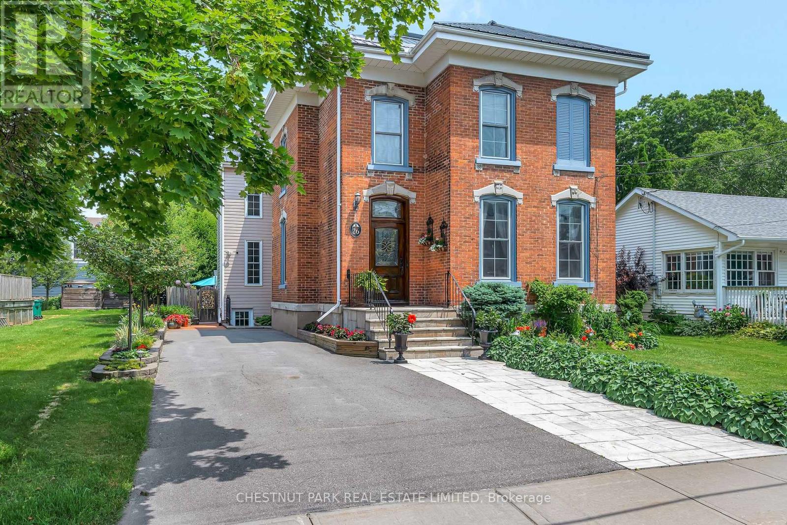 26 Centre Street, Prince Edward County (Picton Ward), Ontario  K0K 2T0 - Photo 6 - X12834368