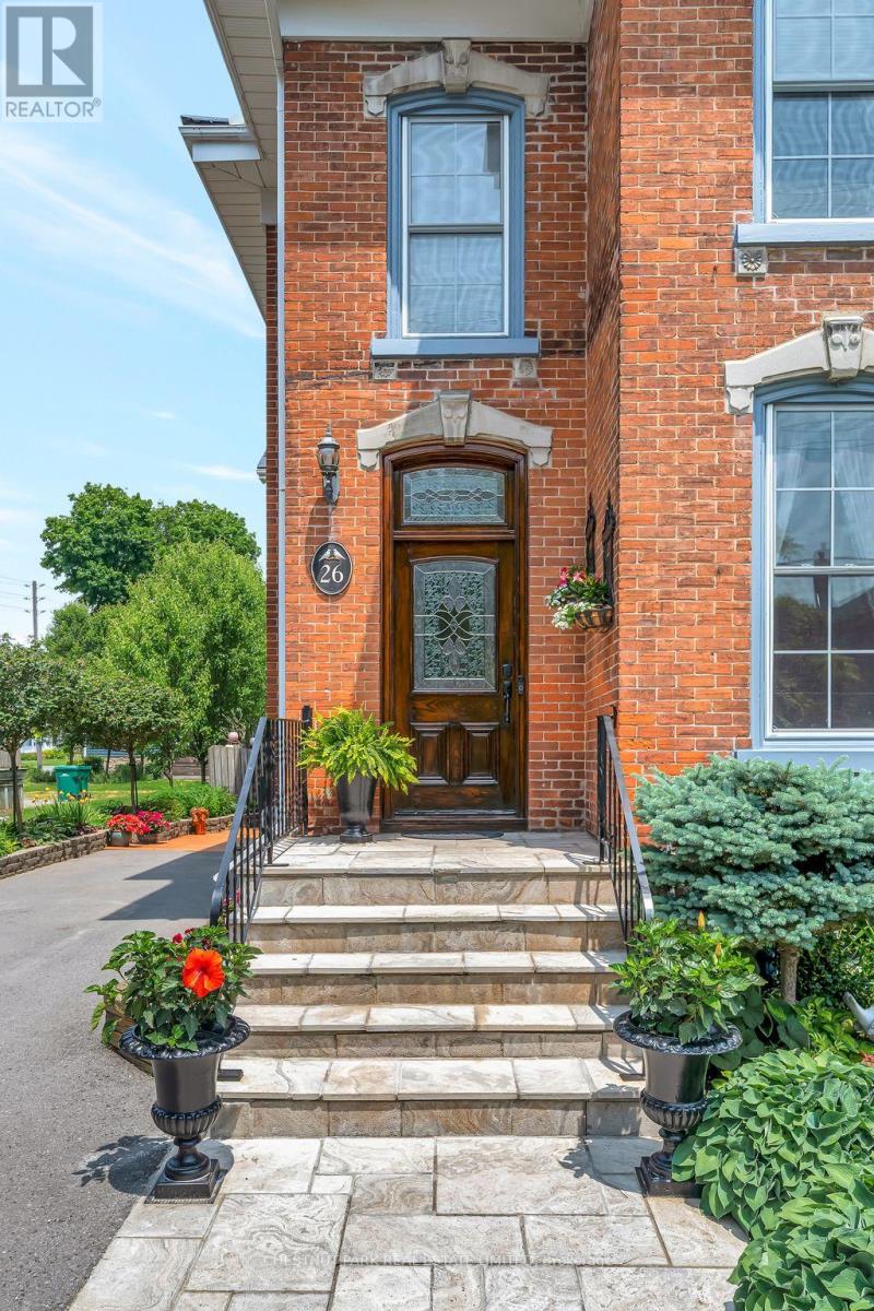 26 Centre Street, Prince Edward County (Picton Ward), Ontario  K0K 2T0 - Photo 9 - X12834368