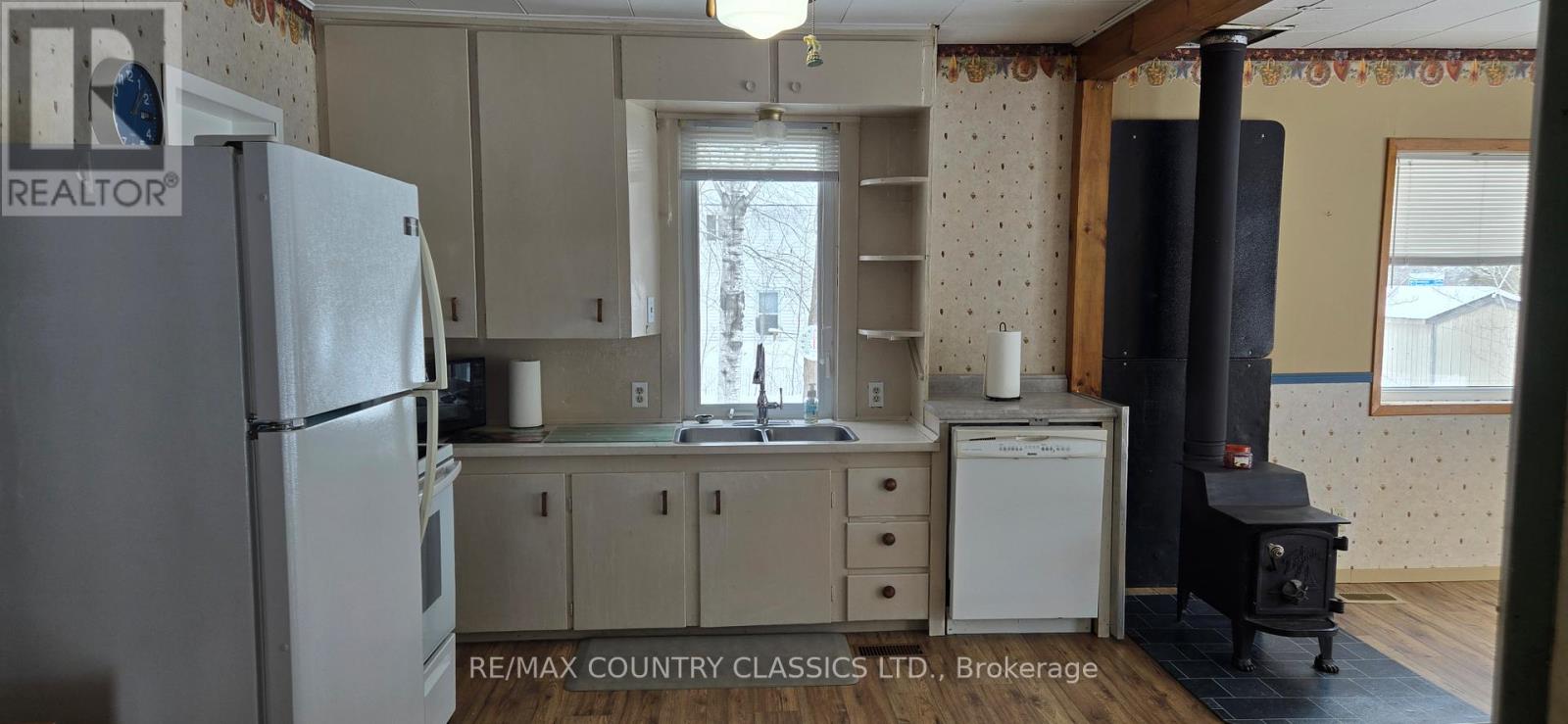 35575 Hwy 28 E, Carlow/mayo (Mayo Ward), Ontario  K0L 2M0 - Photo 3 - X12834428