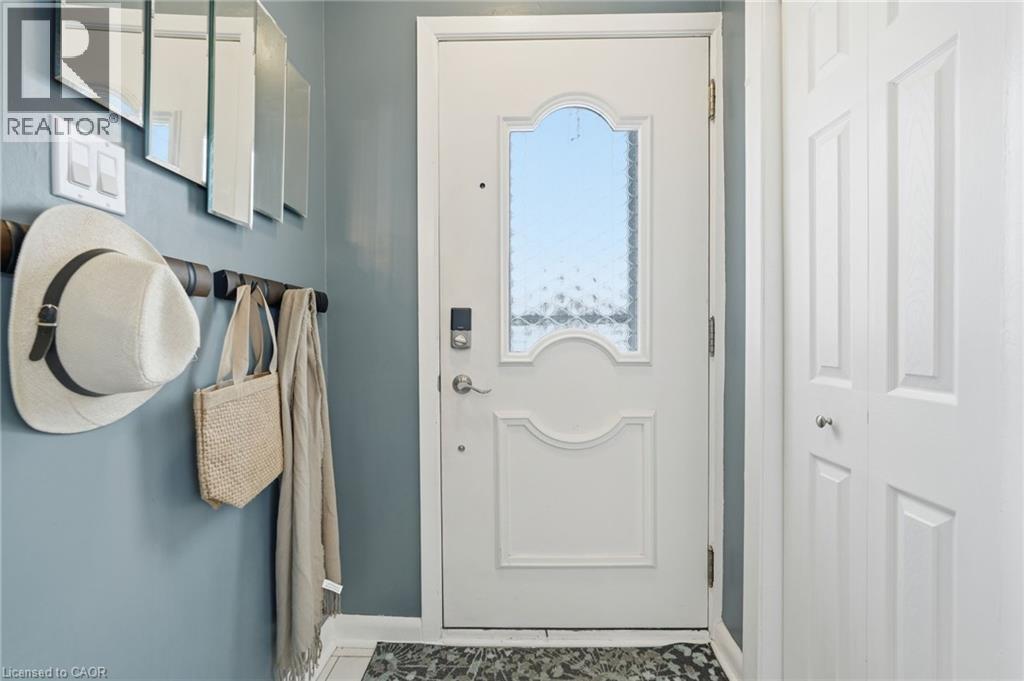 15 Mulock Avenue, Hamilton, Ontario  L8T 1H4 - Photo 6 - 40803630