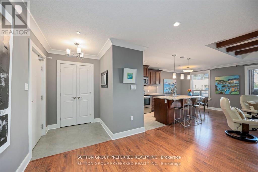 107 - 320 Sugarcreek Trail, London North, Ontario N6H 2M6 - Photo 11 - X12834228