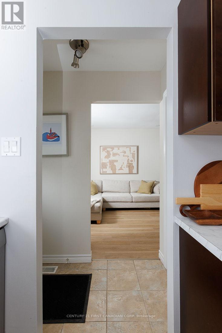 80 Brunswick Avenue, London North, Ontario  N6G 3K8 - Photo 17 - X12834306