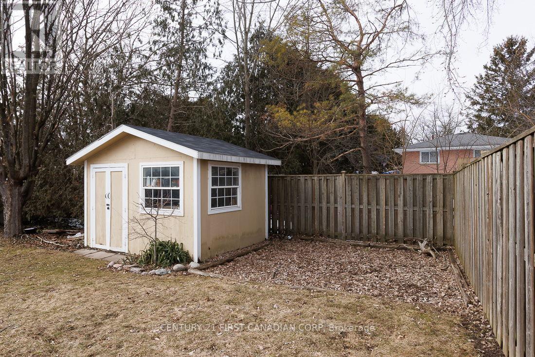 80 Brunswick Avenue, London North, Ontario  N6G 3K8 - Photo 35 - X12834306