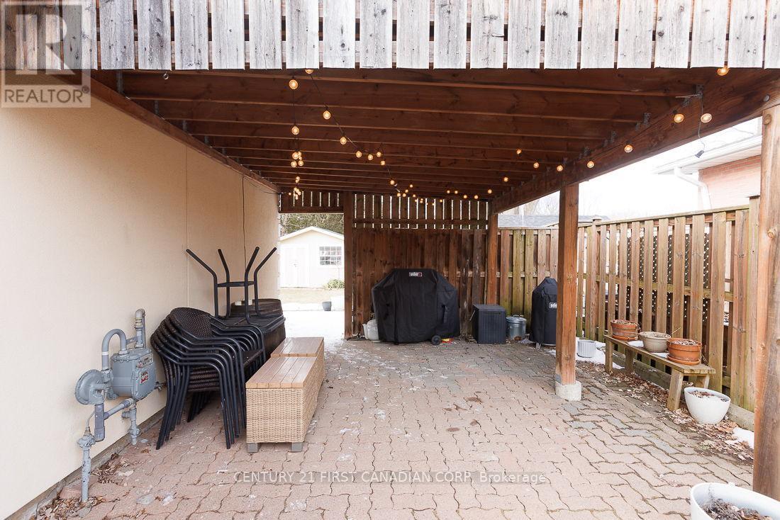 80 Brunswick Avenue, London North, Ontario  N6G 3K8 - Photo 37 - X12834306
