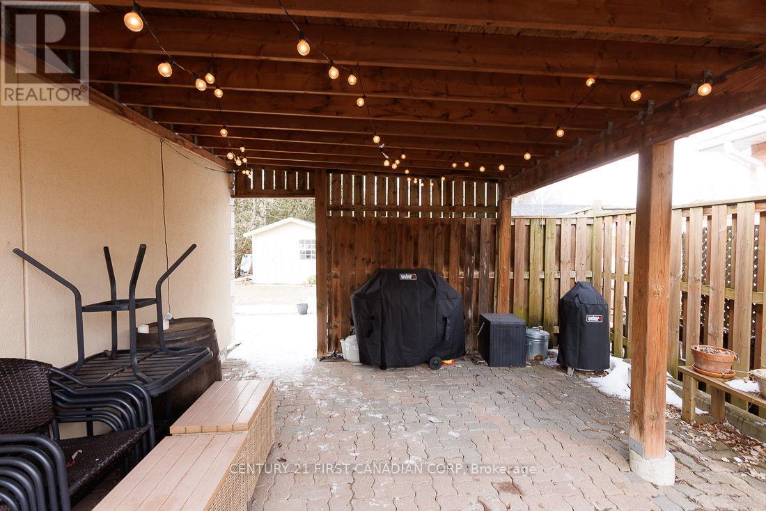 80 Brunswick Avenue, London North, Ontario  N6G 3K8 - Photo 38 - X12834306