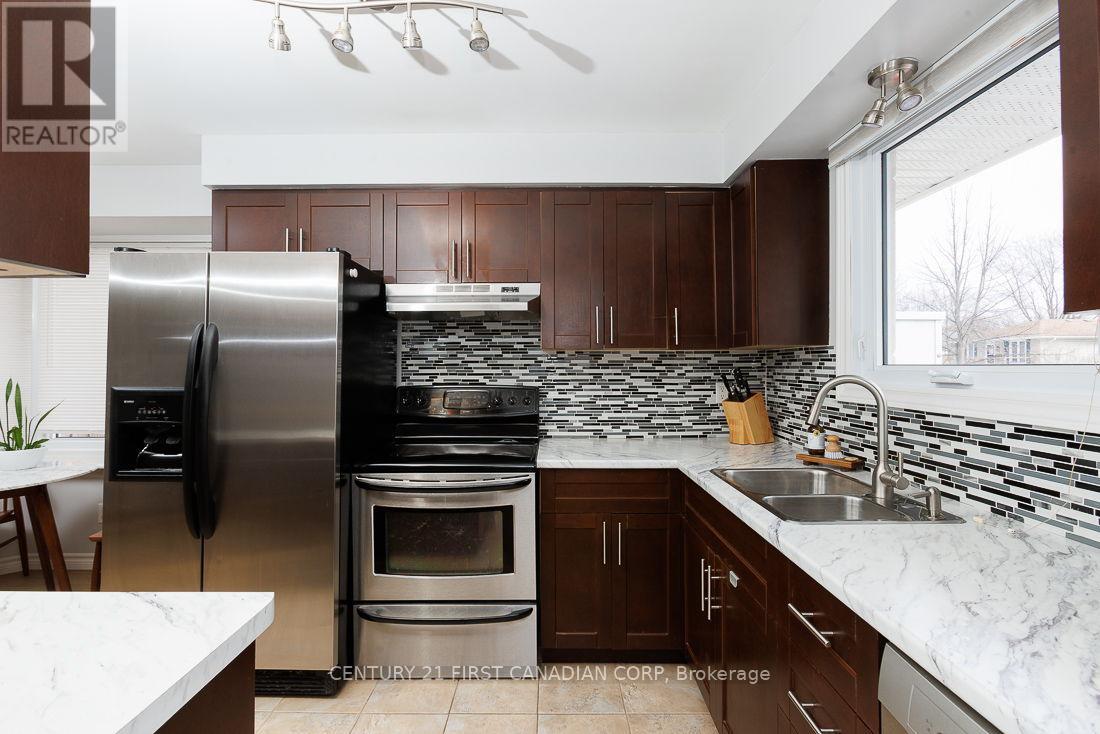 80 Brunswick Avenue, London North, Ontario  N6G 3K8 - Photo 9 - X12834306