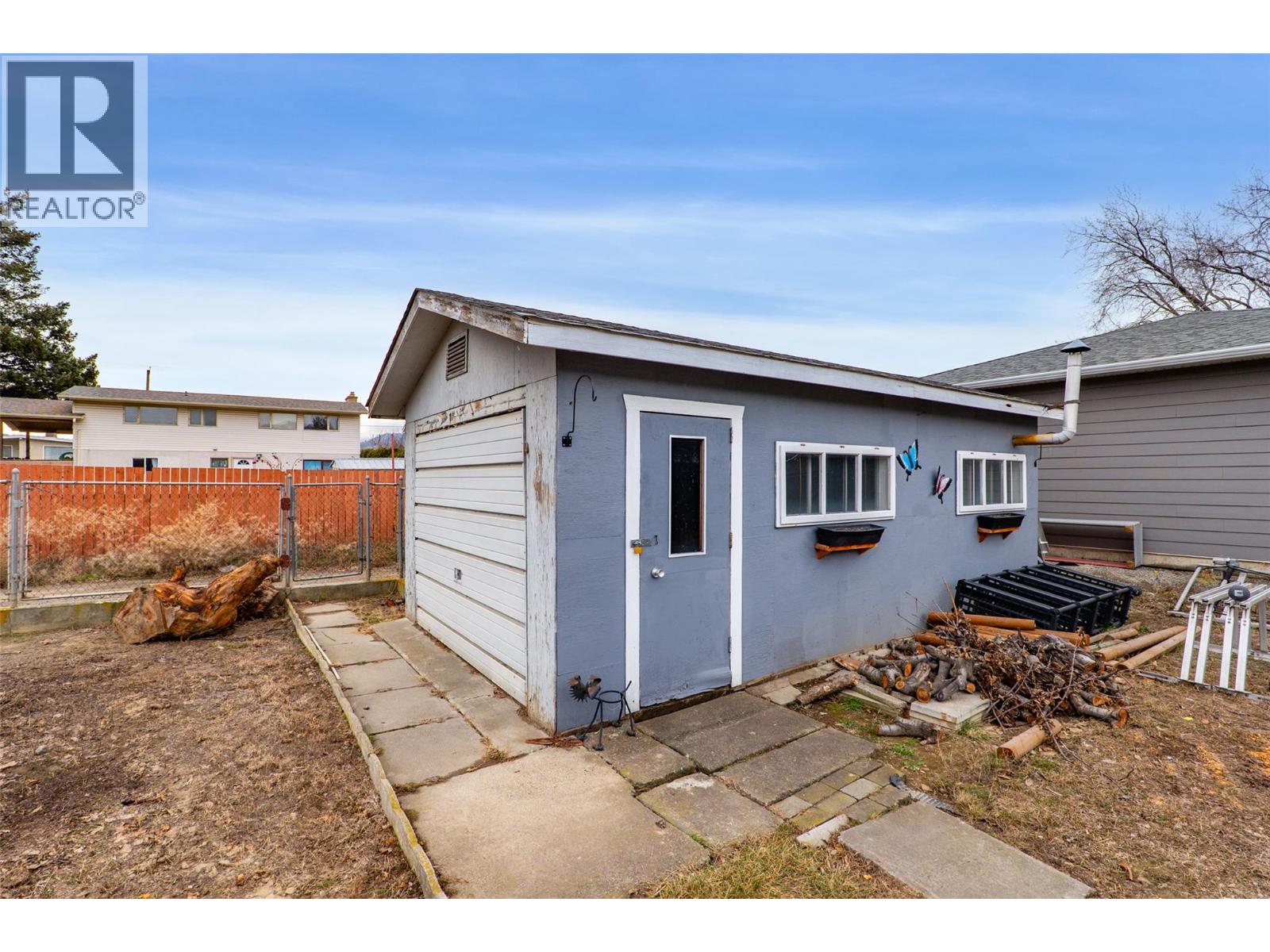 881 Pembroke Avenue, Kamloops, British Columbia  V2B 1Z2 - Photo 25 - 10377403