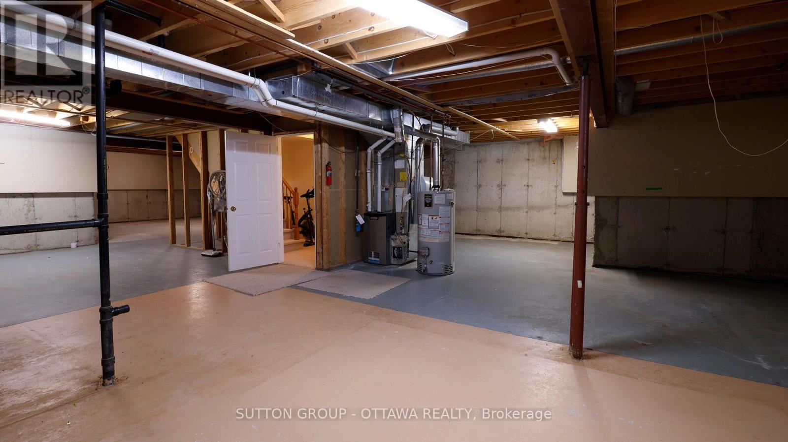 50 Grand Cedar Court E, Ottawa, Ontario  K2S 1G5 - Photo 28 - X12834196