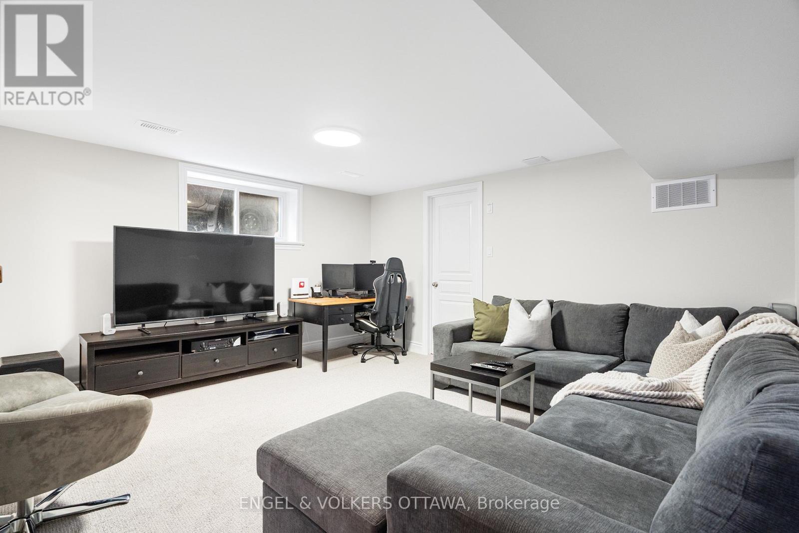 2707 Marie Street, Ottawa, Ontario  K2B 7E3 - Photo 21 - X12834236