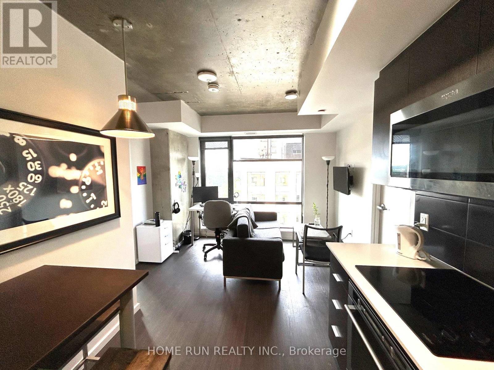 1817 - 105 Champagne Avenue, Ottawa, Ontario  K1S 4P3 - Photo 13 - X12834262