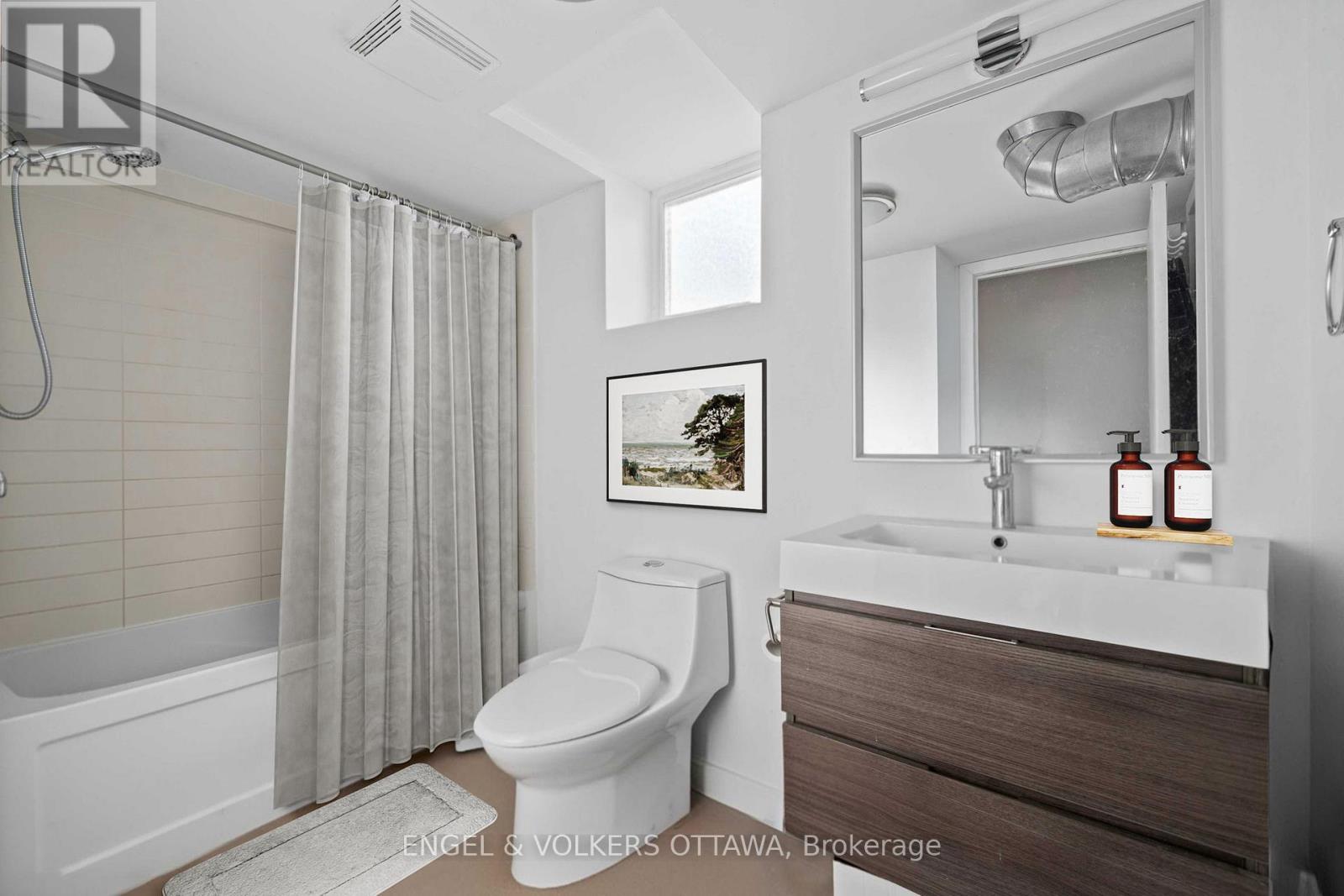 102 - 59 Percy Street, Ottawa, Ontario  K1R 6C4 - Photo 7 - X12834272