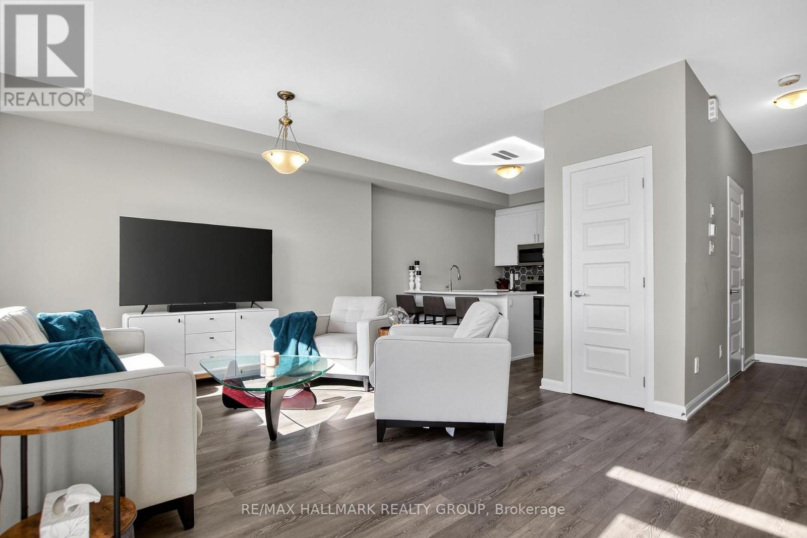 342 Raheen Court, Ottawa, Ontario  K2J 7C2 - Photo 3 - X12834360